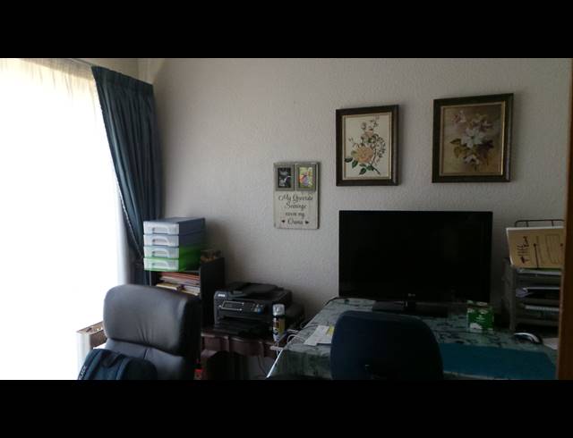5 BEDROOM FREEHOLD FOR SALE IN DALPARK EXT 1